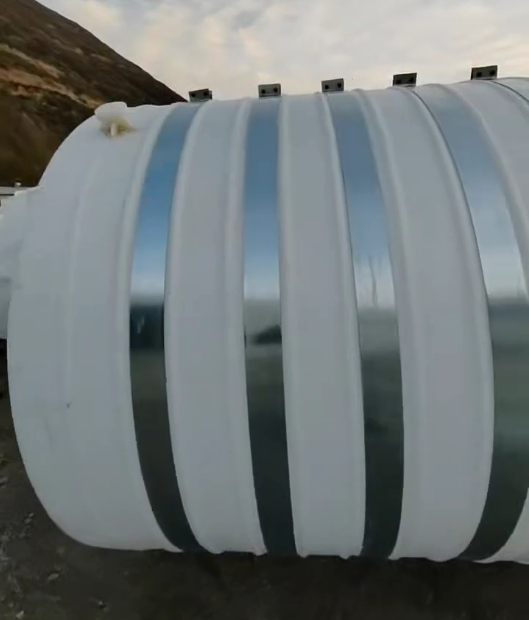 圆形岷县塑料桶批量交付案例：结构稳定，适配多行业液体储运需求