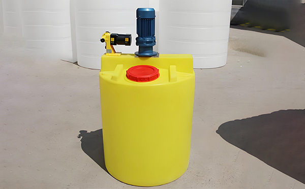 岷县加药桶定制选型要点与行业应用技术指南